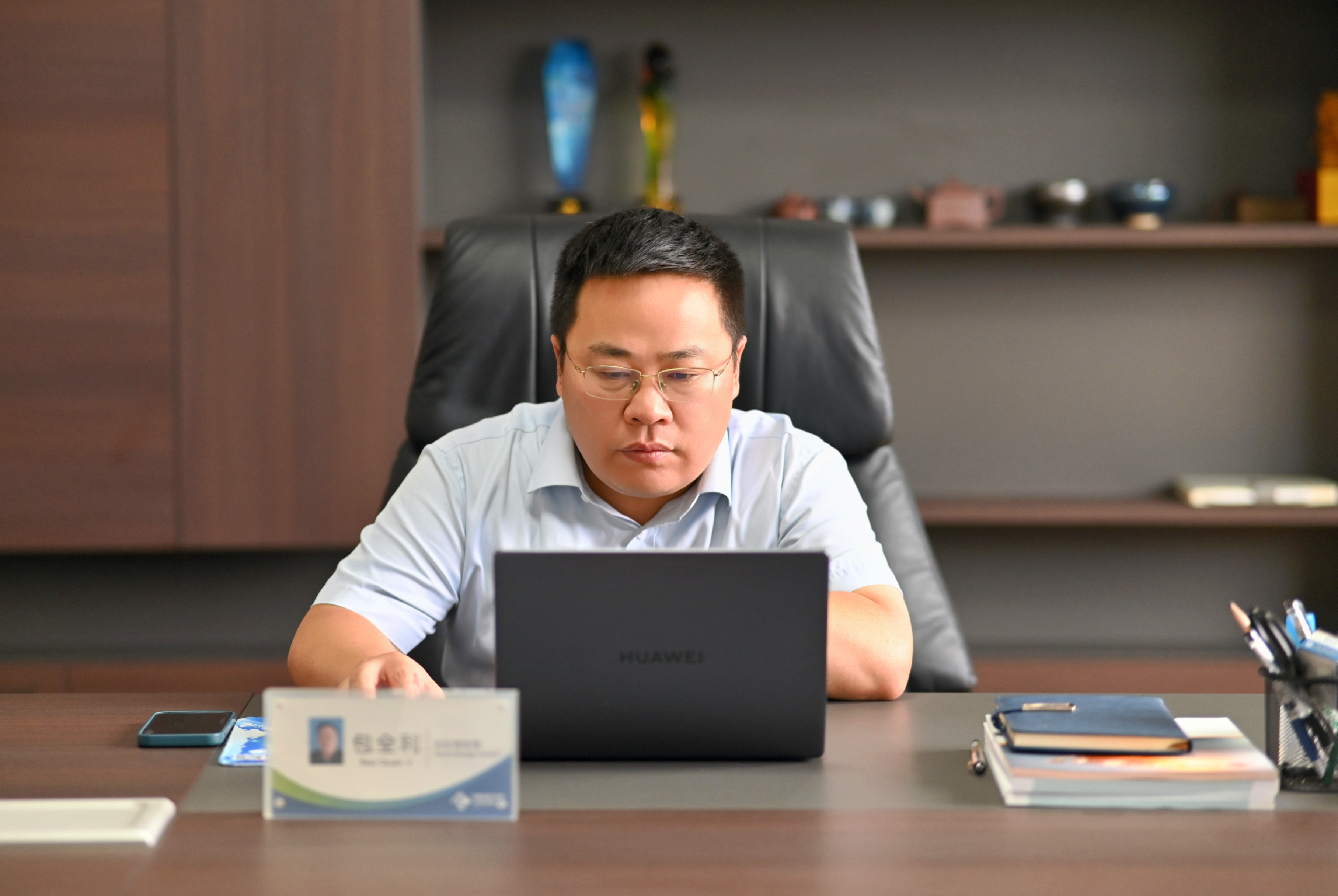 人物对话丨包全利：风劲帆愈疾，，，，，营销无终点，，，，，做径情直行的破风者！